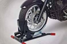 ACEBIKES Bike Rack Wippe Steadystand Multi flexibler Motorradhalter für Rad 15-21"
