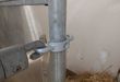 csm_trailershop.de_Trennwandhalter_vorne_fuer_Boxenstangenan_an_Rohrttrennwand_368d88fe55.jpg