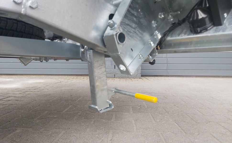 trailershop.de Stützen Stützfüße klappbar kick down für Brian James CarGO Tipper