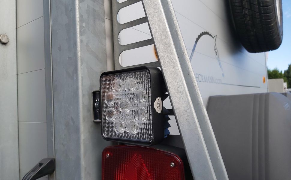 Rückfahrscheinwerfer Arbeitsscheinwerfer LED 2000F Bild A