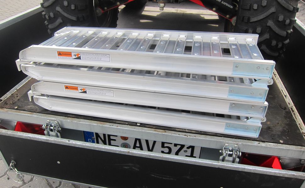 Trailershop.de Anhänger Zubehör Auffahrrampe20651-Bild1.JPG