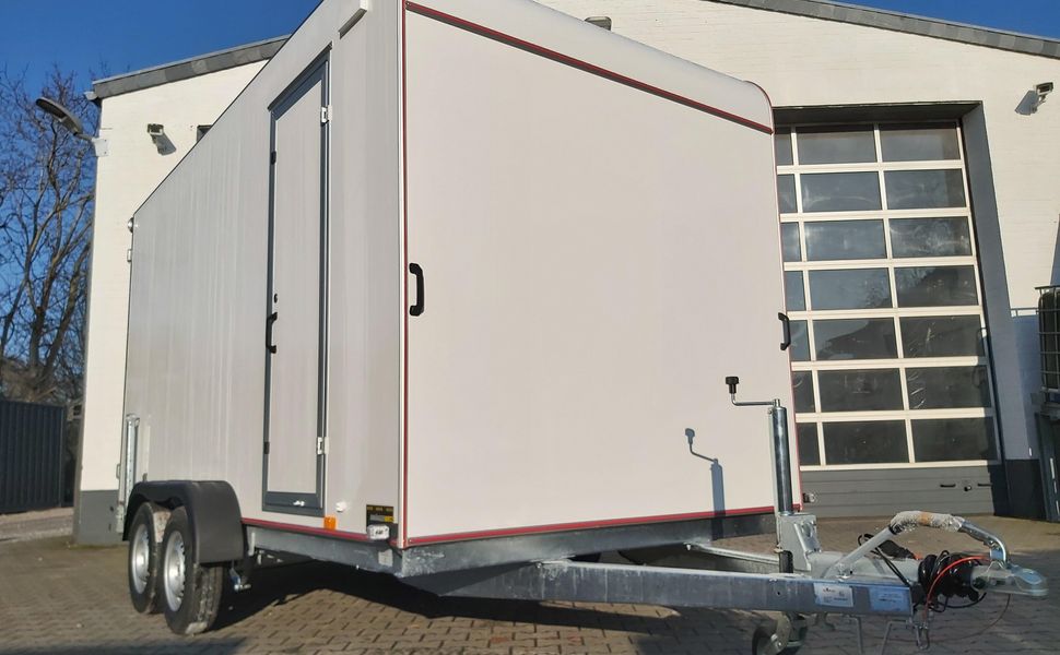 trailershop.de Kofferanhänger TFS 420T.00 2700 420x200x210cm mit Seitentür aero 100kmH 2700kg