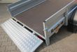 trailershop.de Brenderup 2260S 1300kg 258x153 cm Stahl klappbar mit klappb. Vorderwand Ansicht Rampe Detail.JPG