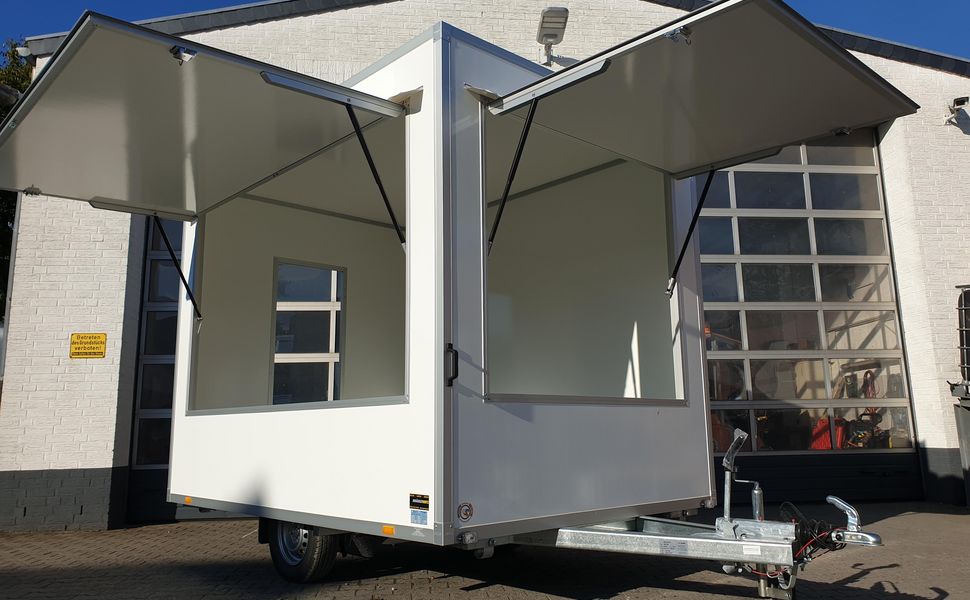 trailershop.de Verkaufsanhänger VKE 1330206 300cm 2 Verkaufsklappen Multi Leerwagen Hecktür M 1300kg Ansicht A