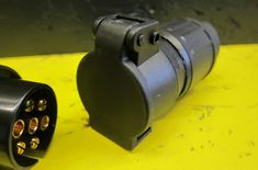 Adapter 13 Pol Anschluß Auto, 7 Pol Anschluß Anhänger 12V Kunststoff