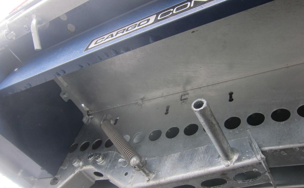 trailershop Stützfüße für Brian James Cargo Connect 12 Zoll Anischt A.JPG