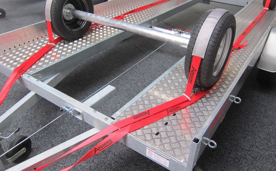 Spanngurt Satz für für Anssems Autotransportanhänger AMT ECO.JPG