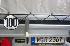 100 km/H AL-KO Einachs Fahrgestell 1000 bis 1500kg Radstoßdämpfer montiert