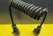 trailershop.de Anhänger Zubehör Spiralkabel beidseitig 13 Pol-Stecker länge bis zu 175cm nah.JPG