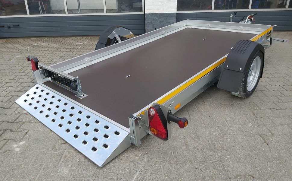 trailershop.de Senklift Anhänger MSL 1530151 301x151x10cm yellow Plattform hydraulisch absenkbar 1500kg