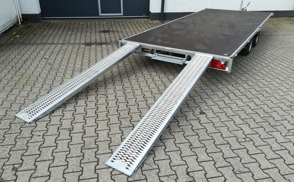 trailershop.de EDUARD Multitransporter XXL 506x220cm flach plattform Rampen Lfh 56cm 3000kg Ansicht A