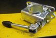 trailershop.de Anhänger Zubehör Klemmschelle 48mm verstärkt 6 Fach Anschraubflansch guss.JPG