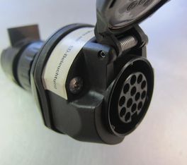 LED Adapter Signalwandler Verstärker Anschluss 13 Pol. 13Pol. nur bei LED Beleuchtung