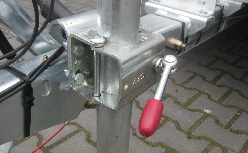 trailershop.de ANHAENGERWIRTZ Zubehör Stützräder Klemmschelle 60mm Klappgrff AL-KO