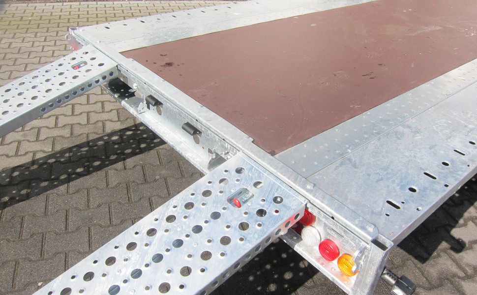 trailershop.de Brian James Trailer CarGO Connect Rampenset Nachrüstung.JPG
