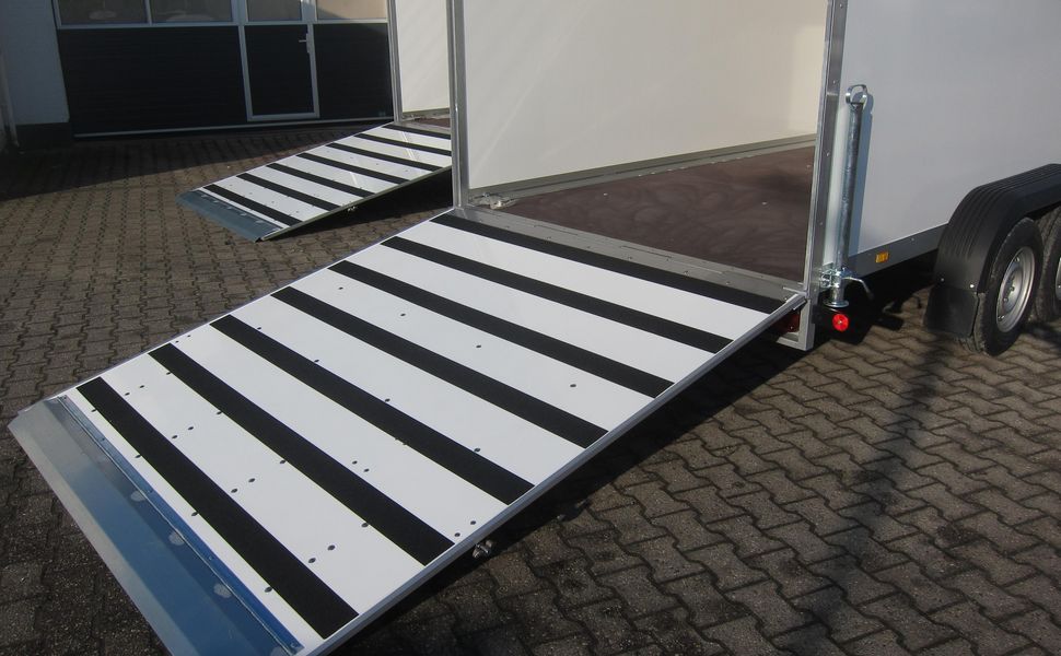 Antirutschstreifen 10cm selbstklebend Safety Walk schwarz je meter.JPG
