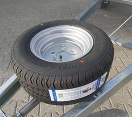 Komplettrad 195/55 R10C 98N auf Felge 5x112 ET-4 z.B. Pongratz