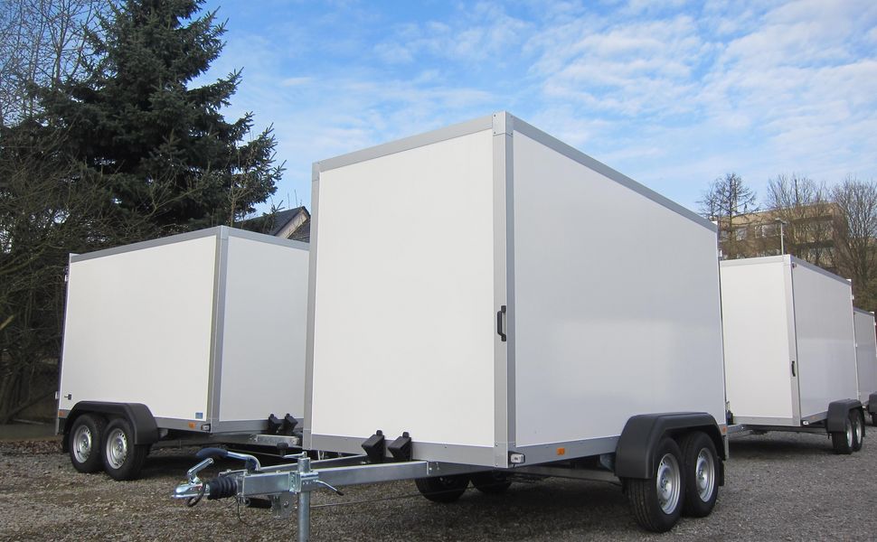 trailershop.de WM Meyer Koffer AZ 2035151 S35 351x151x185cm 2000kg Ansicht Front.JPG