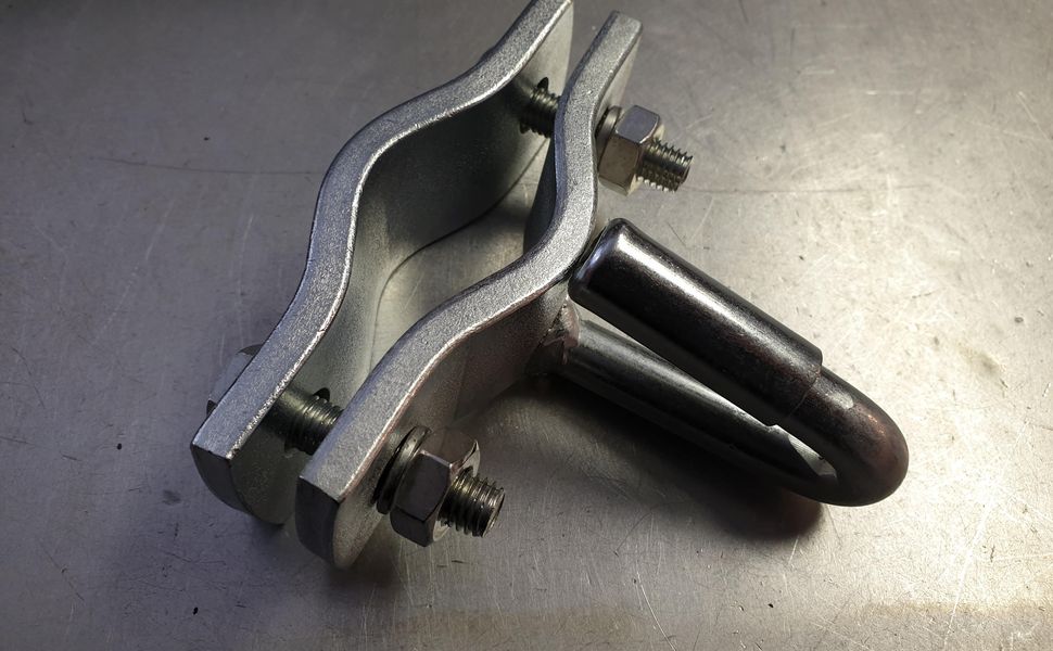 trailershop.de Abreißseilhalter Hollandöse mit Sperrfeder anschraubbar Anischt A