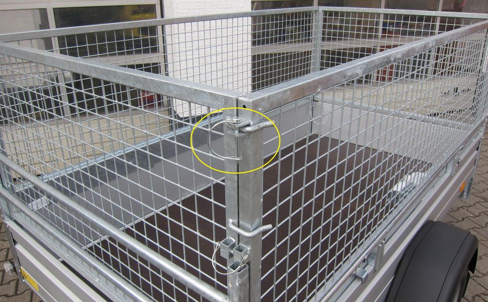 Artikel 60800061 trailershop Splint mit Sicherungsbuegel 8mm steckbar für Saris Laubgitter.JPG