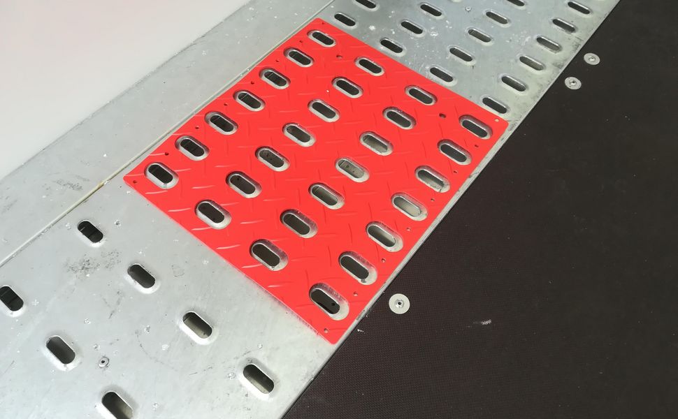 trailershop.de Zubehör Brian James Schutzmatte Reifenschutz Deck Slick Pad Bereifungs Schutz